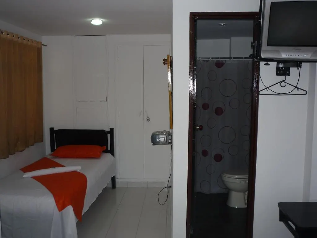 Hotel Casa Real Medellín 3*,  Colombia